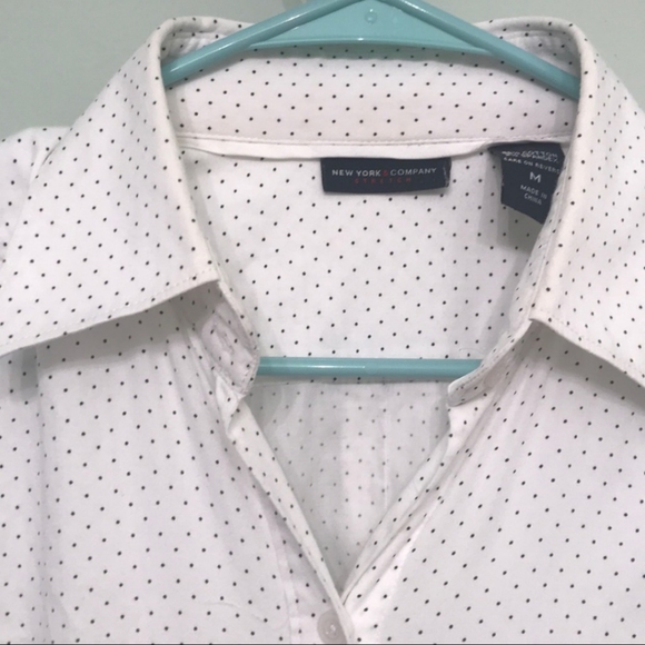 New York & Company White with Black Polka Dots Button Down Long Sleeve Medium - Picture 2 of 5